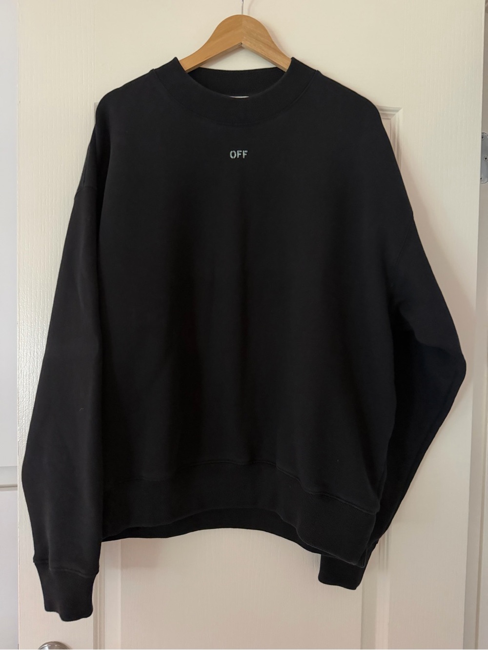Off-White Black Crewneck Sweatshirt with Center Logo